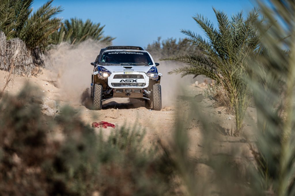 Brinky Rallysport richt pijlen op dagsucces in Tunisia Desert Challenge
