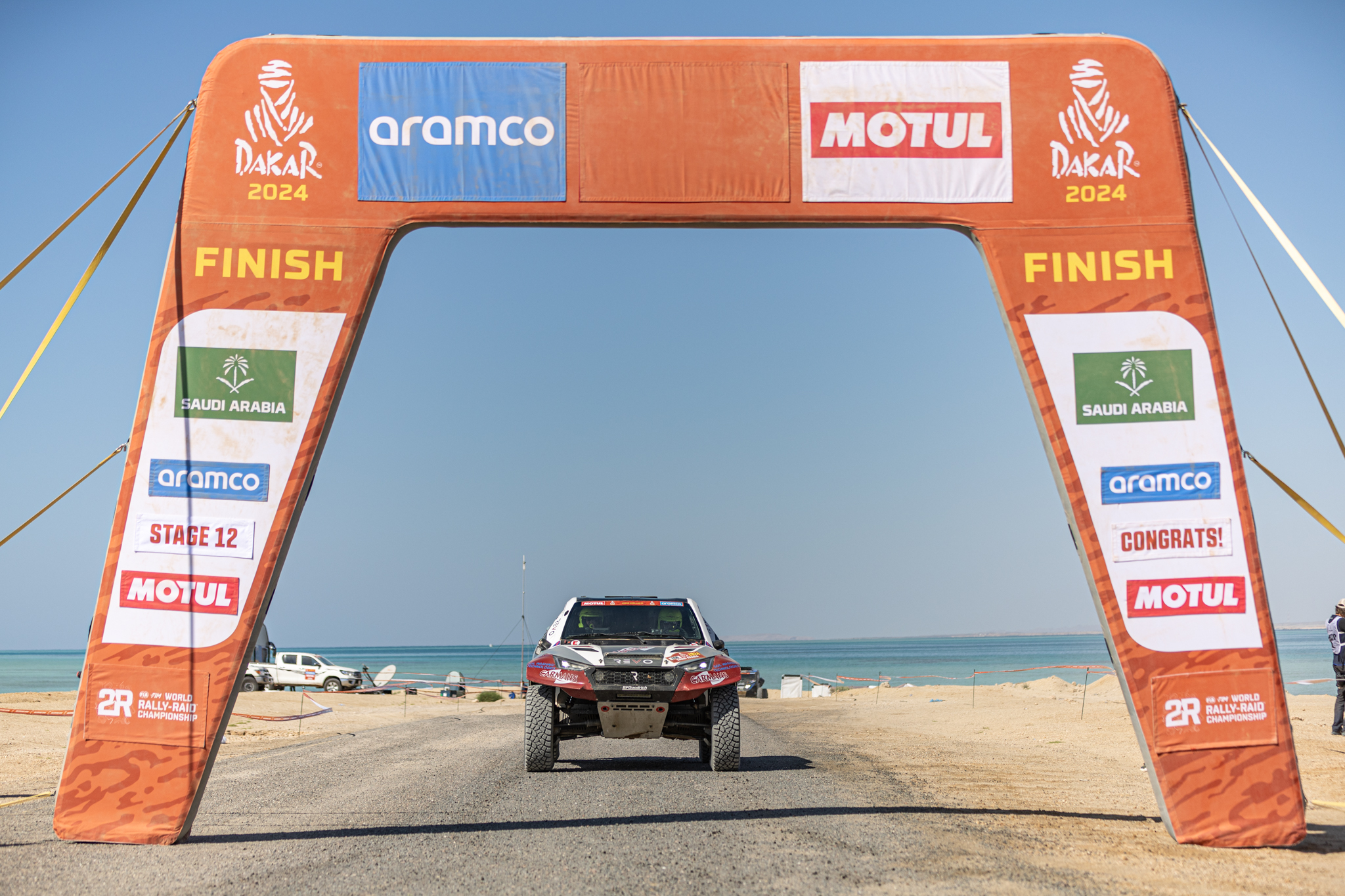 Stefan Carmans maakt droom waar in Dakar Rally en wordt ook nog eens